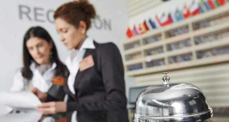 Tunisie : Vague de licenciements touchant le secteur touristique, dénonce l'UGTT