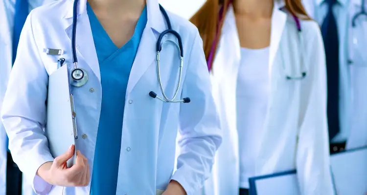 Tunisie - Jeunes médecins : Première revendication satisfaite, grève maintenue