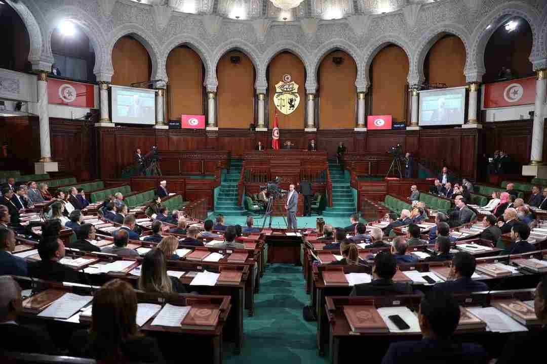 انتخاب رئيس مجلس النواب ونائبيه: عدم تحصل أي مترشح على أغلبية الأصوات و المرور إلى دورة ثانية