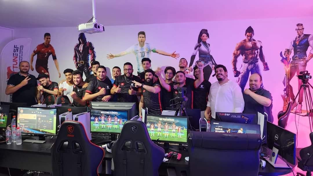 المنتخب التونسي للfifa pro club يتوج ببطولة العالم على حساب البرازيل