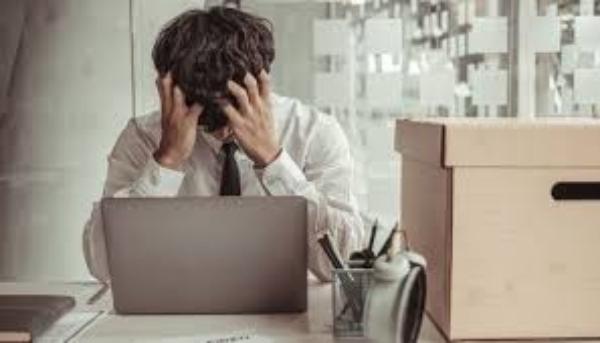 المعاناة من أمراض مرتبطة بالتوتر تمثل 56% من إجمالي مشاكل العمل في تونس!