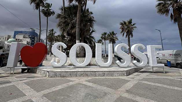 سوسة: إعادة تركيز مجسّم ‘I love Sousse’ بكورنيش بوجعفر