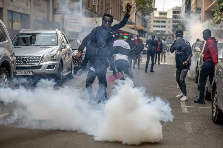 كينيا: 10 قتلى واقتحام البرلمان خلال احتجاجات ضد زيادة الضرائب