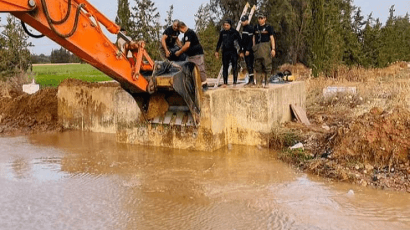 بسبب عطب بقناة: المياه تغمر حيّا سكنيا وهكتارات من الحقول في بوسالم