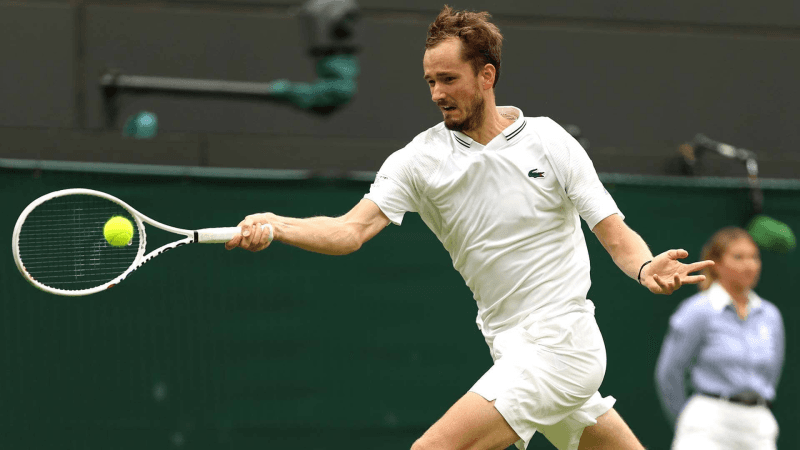 Wimbledon: Medvedev qualifié pour les quarts