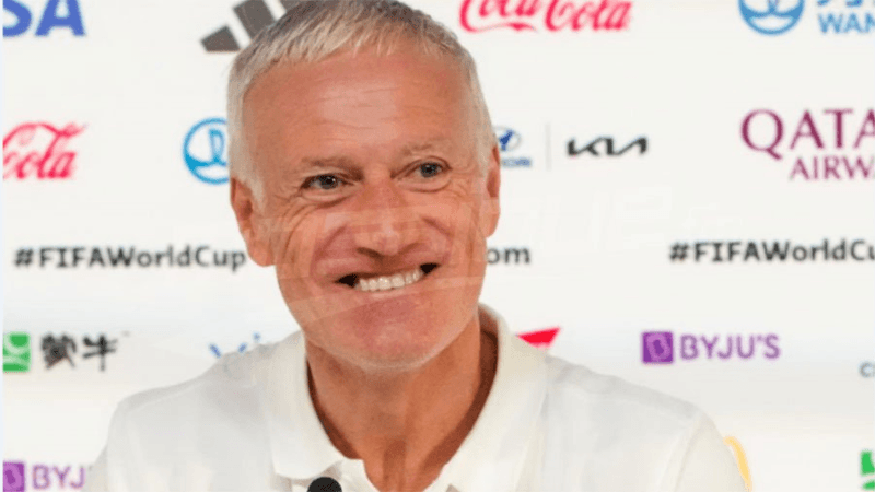 Équipe de France: Didier Deschamps solide au poste