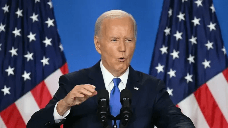 Etats-Unis: Biden divise les démocrates...