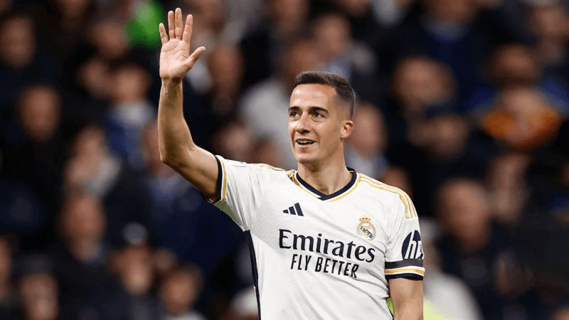 Real Madrid: Lucas Vázquez rempile...