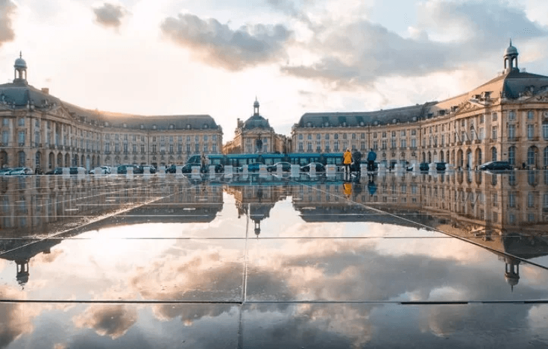 Bordeaux : Un homme armé abattu par la police en pleine rue