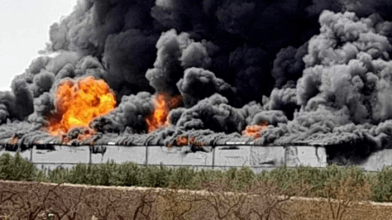 Sfax: Un grand incendie dans une usine de plastique...