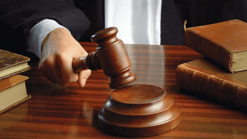 الاحتفاظ بأمينة مال حركة 'عازمون' بشبهة افتعال تزكيات للعياشي الزمال