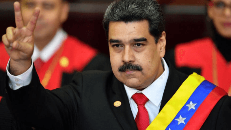 Venezuela: La Cour suprême valide la réélection du président Maduro