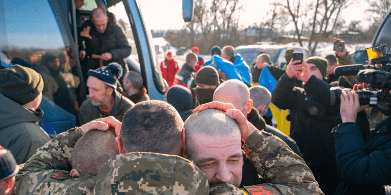 Russie - Ukraine: Nouvel échange de prisonniers...