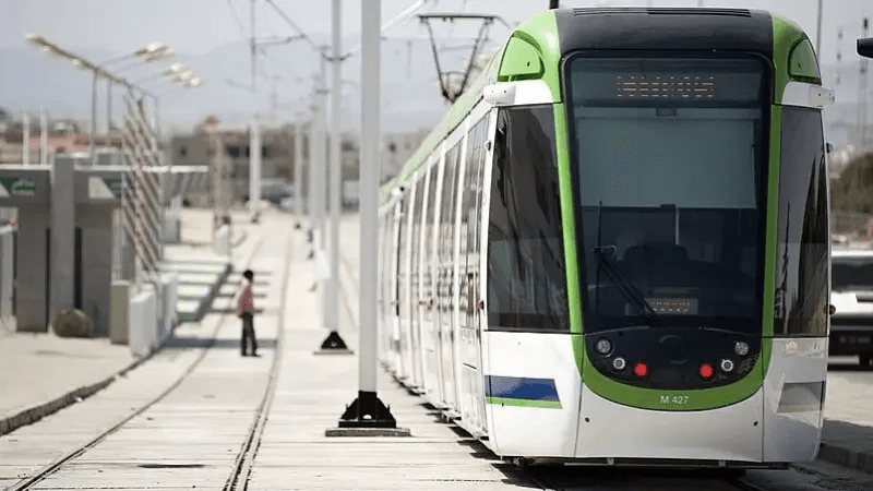 La Manouba: Quatre personnes chutent d'une rame de métro