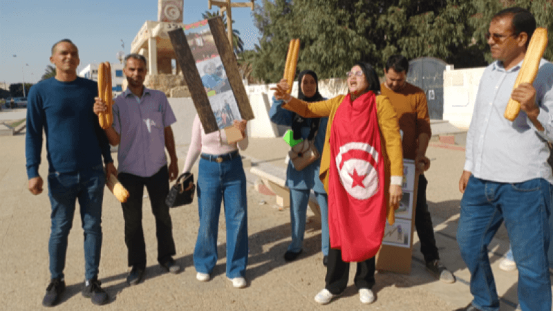 سيدي بوزيد: معطلون عن العمل يطالبون بحقهم في التشغيل