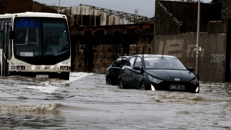 Intempéries: Routes coupées... Les déviations