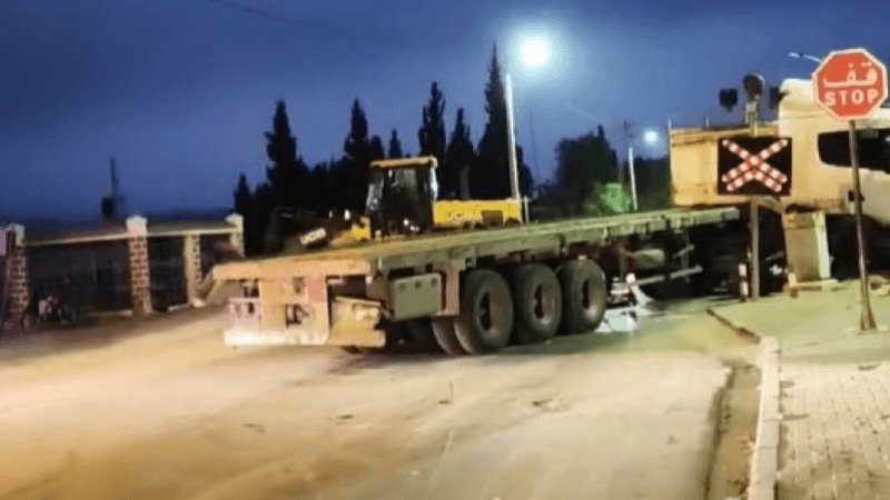 Collision entre un camion de gaz et un train de phosphate