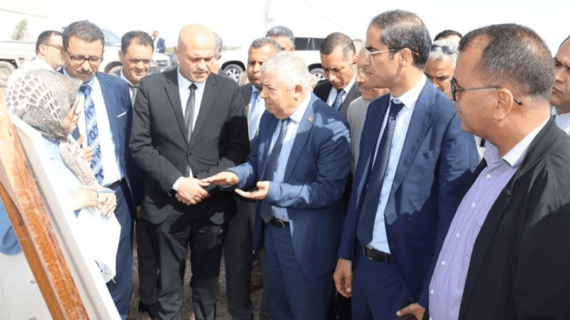 كاتب الدولة لدى وزير الفلاحة يتفقد تقدم مشاريع مائية في القيروان