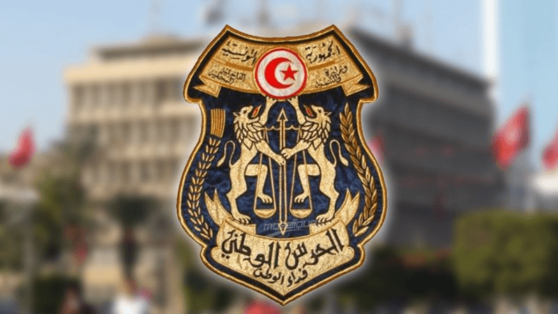 القصرين: حجز أجهزة اتّصال متطورة لدى أجنبي حاول اجتياز الحدود خلسة
