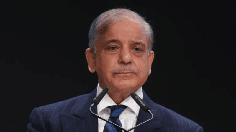 رئيس الوزراء الباكستاني: الرد جارٍ بكل قوة على الهجوم الهندي 'الجبان'
