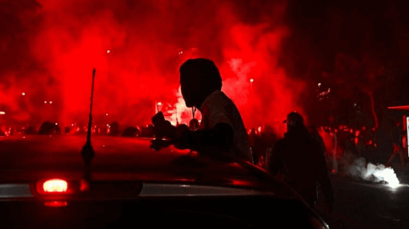 Paris: 3 personnes blessées par une voiture après PSG - Arsenal