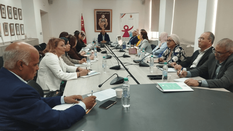 جلسة عمل لمراجعة وتحيين كراسات شروط فتح مؤسسات الطفولة الخاصة