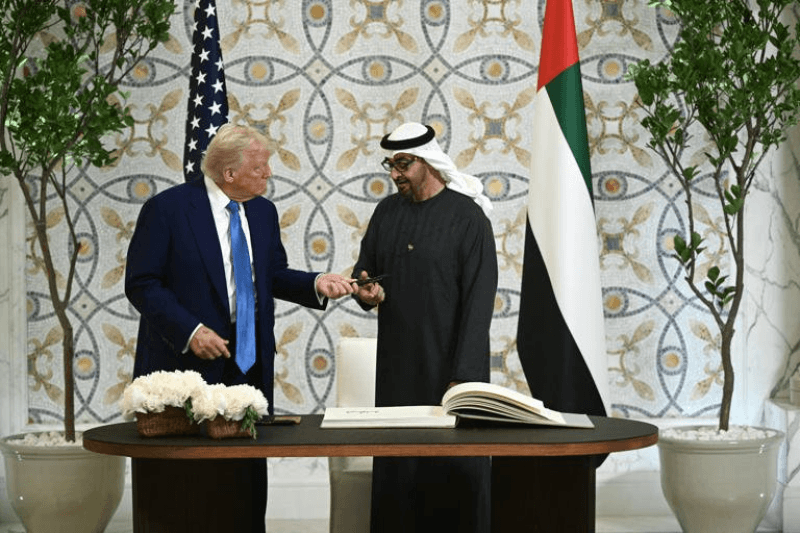 Le jackpot pour Trump... 1 400 milliards de dollars des EAU