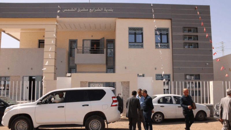 القصرين: إخلالات إدارية ومالية بمشروع عمومي والوالي يحيل الملف للقضاء