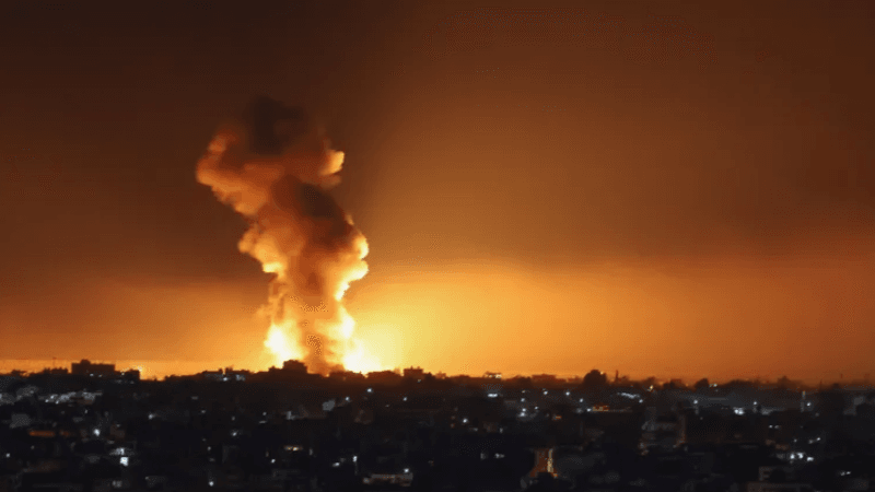 جيش الإحتلال يشن غارات على مناطق متفرقة في لبنان
