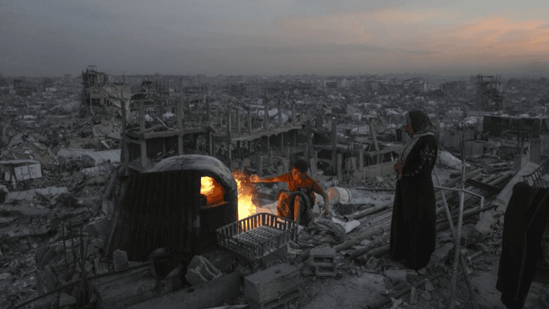 شهداء ومفقودين في غارات عنيفة على غزة