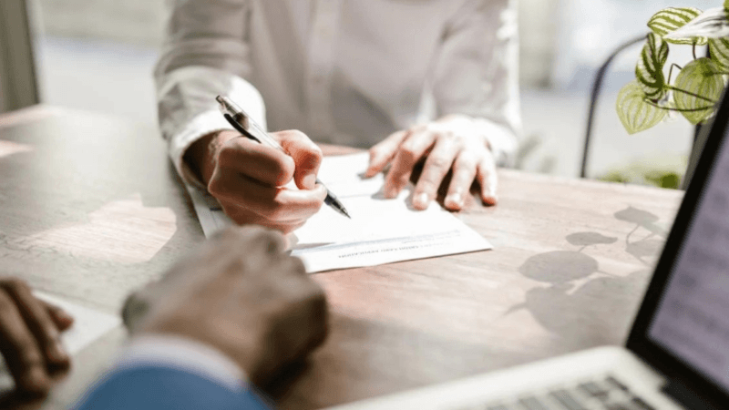 La loi sur l'organisation des contrats de travail parue dans le JORT