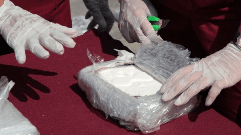 Vingt et un  ans de prison pour trois étrangers pour trafic de cocaïne