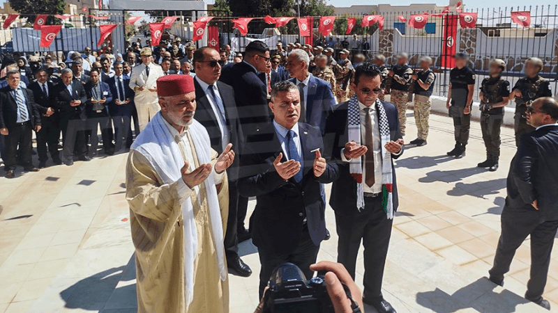 وزير الداخلية يشرف على إحياء الذكرى 67 لمعركة رمادة