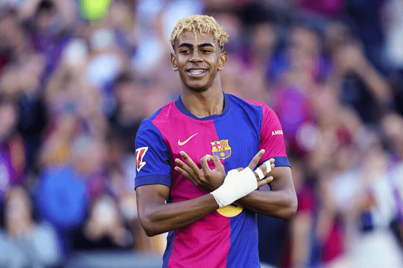 FC Barcelone : Lamine Yamal prolonge jusqu'en 2031