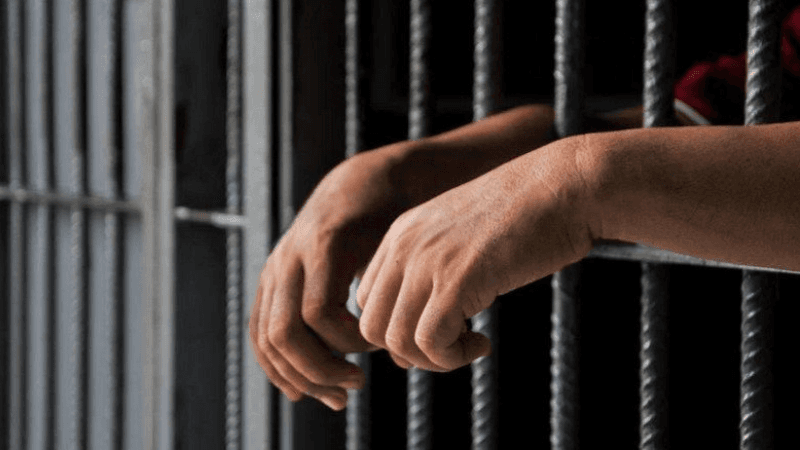 Un commerçant écope de 80 ans de prison