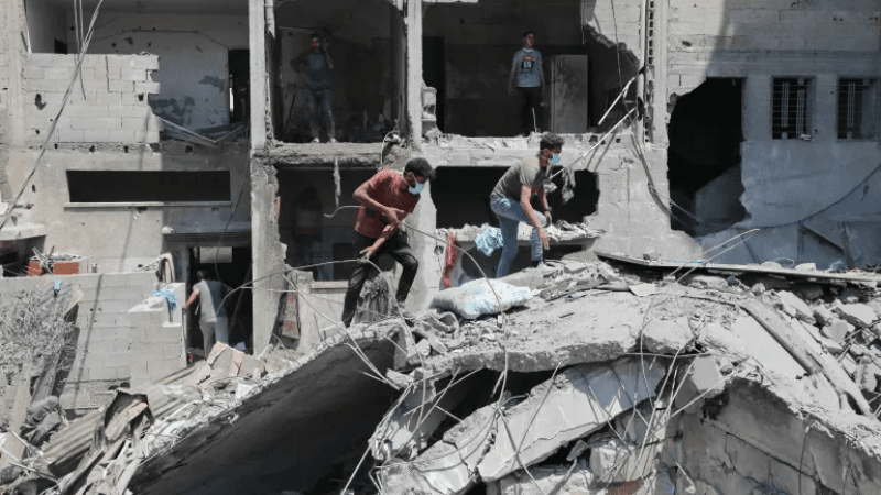 مجزرة مروعة في غزة تخلف عشرات الشهداء والجرحى