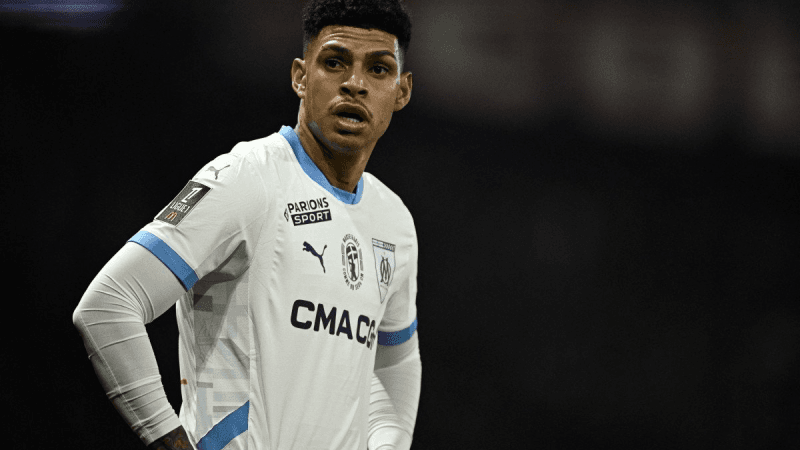 البرازيلي لويس هنريكي يعزز صفوف إنتر قبل مونديال الأندية