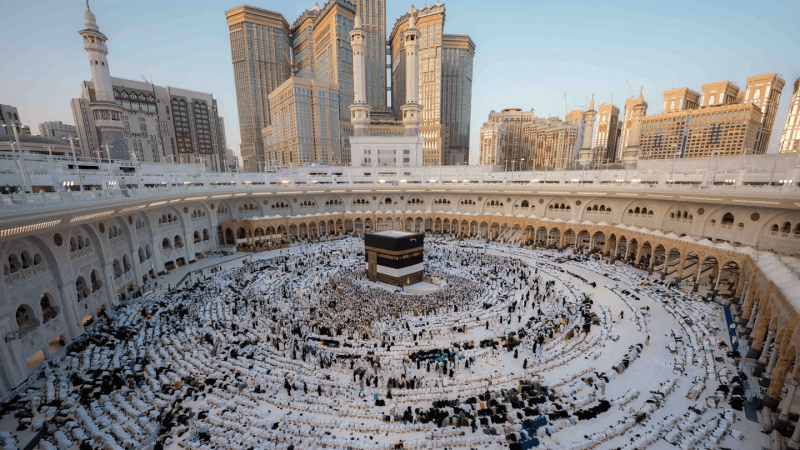 السعودية: استقبلنا أكثر من 7000 رحلة طيران خلال موسم الحج