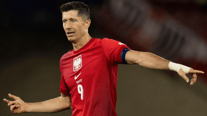 Robert Lewandowski claque la porte de la sélection polonaise