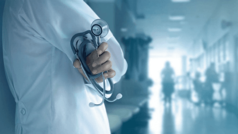 وزارة الصحة تجدد دعوة الأطباء المقيمين إلى اختيار مراكز العمل