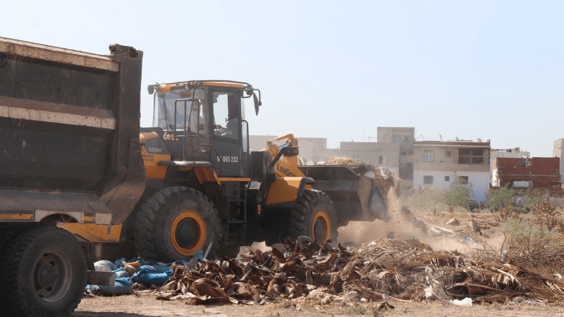 انطلاق عملية رفع نفايات الهدم والبناء بولاية أريانة