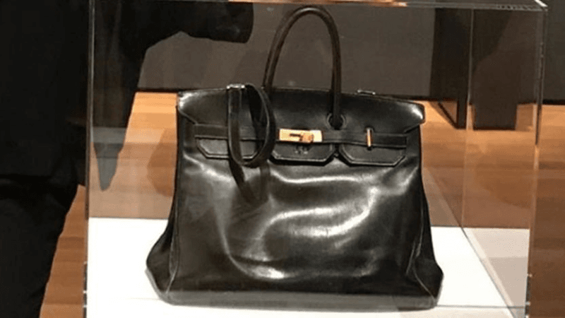 Le premier sac Birkin d’Hermès vendu à 8,6 millions d’euros, un record