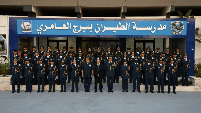 اختتام السنة الجامعية بمدرسة الطيران ببرج العامري