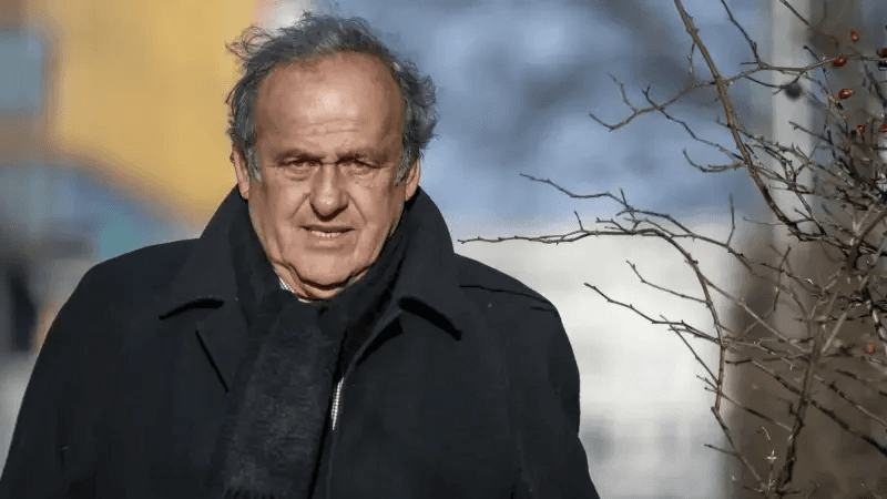 ميشيل بلاتيني ضحية عمليّة سطو على منزله