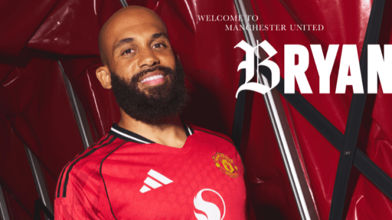 Manchester United s'offre l'attaquant Bryan Mbeumo