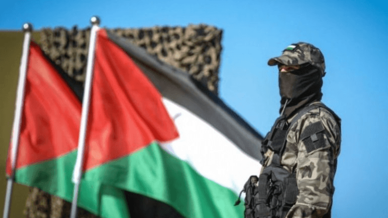المقاومة تستهدف ناقلة جند ودبابة لجيش العدو