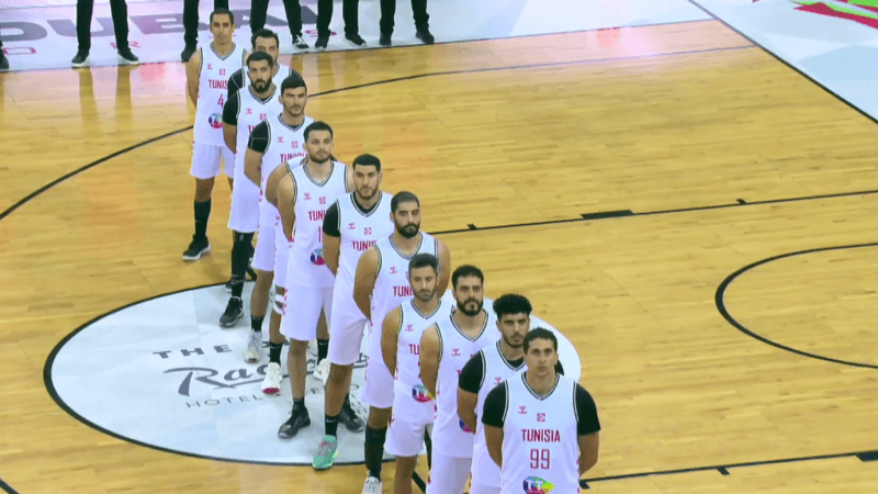 البطولة العربية لكرة السلة: المنتخب التونسي ينهزم أمام نظيره الجزائري