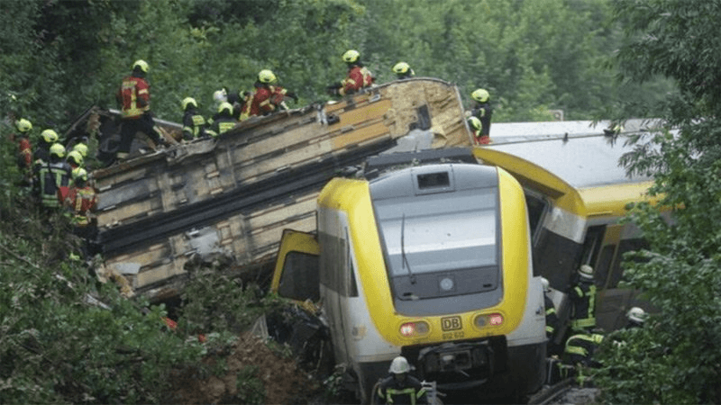 Déraillement d'un train en Allemagne...trois morts