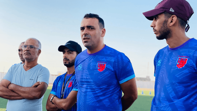 المدرب هشام السويسي يشرف على انطلاق تحضيرات اتحاد تطاوين