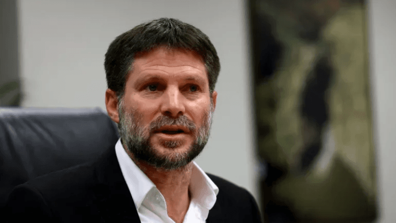 سموتريتش: احتلال غزة حماقة.. ولا أثق في نتنياهو